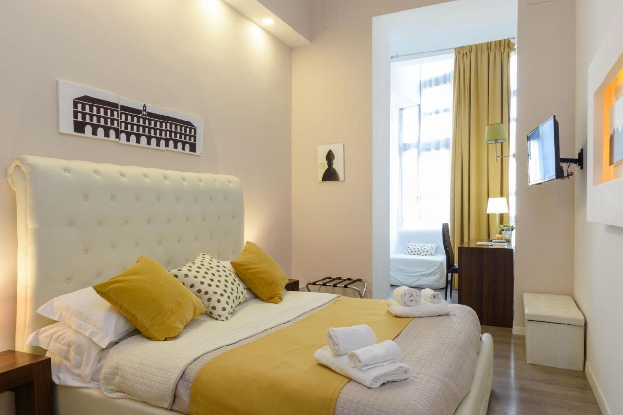 Domus Angioina Bed & Breakfast 3*